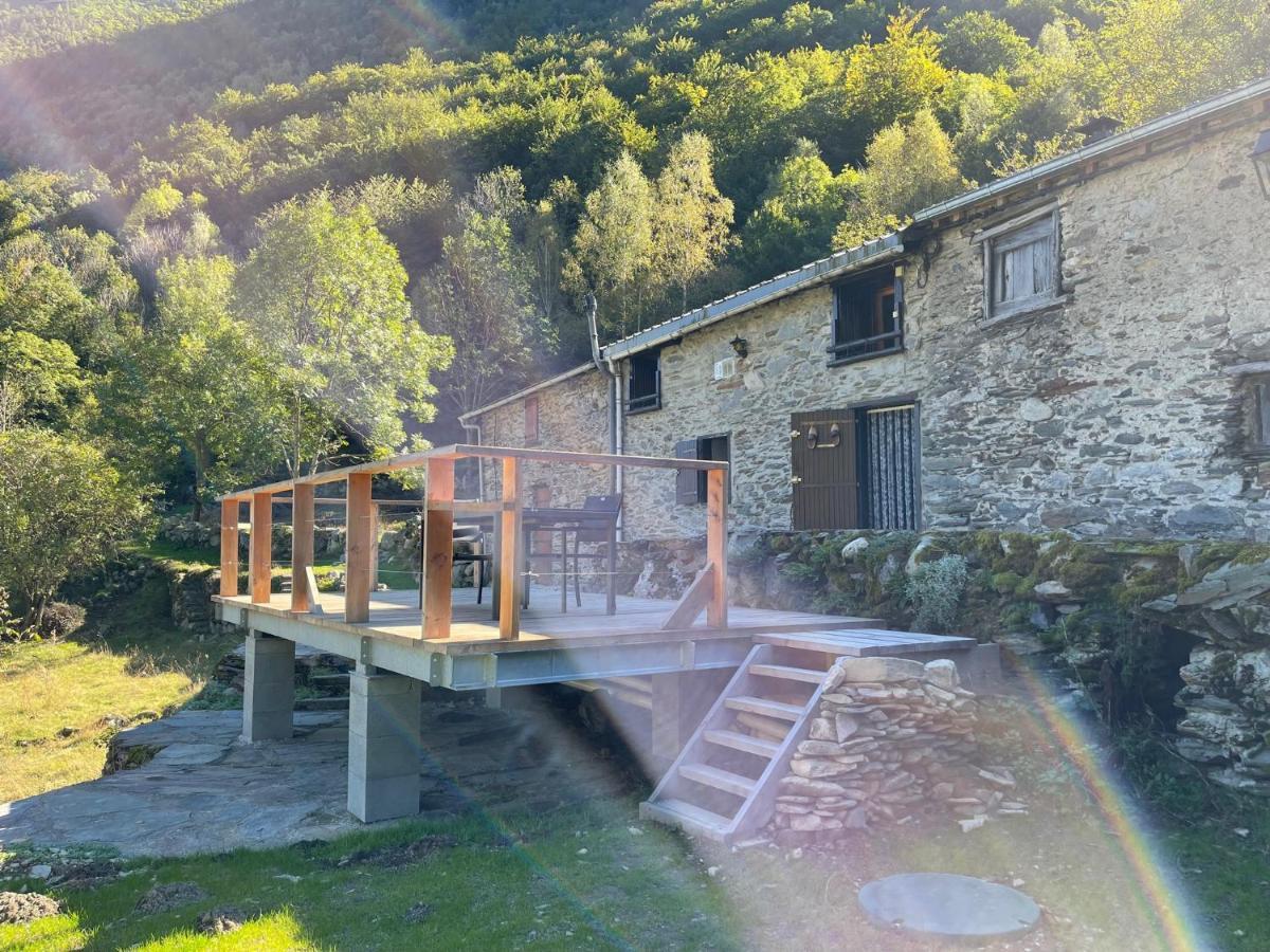 Grange Renovee, Pyrenees Ariegeoises, Gite Haute Ariege Auzat Экстерьер фото